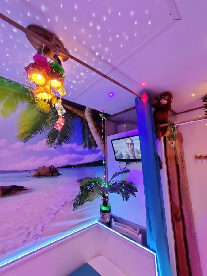 Wonder Room Paraiso Magico Habitacion Nerja Exterior photo